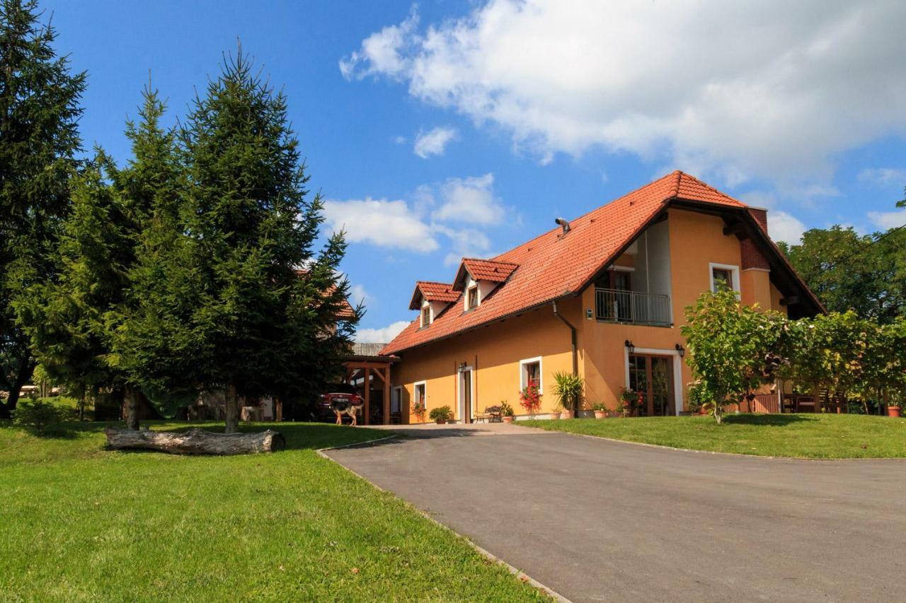 Вілла Wine House Kaloh Марібор Екстер'єр фото